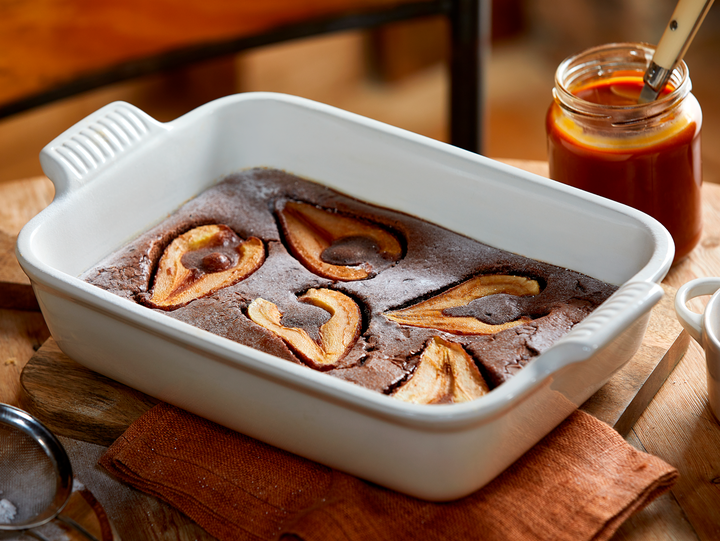 Clafoutis poires et chocolat avec coulis de caramel 